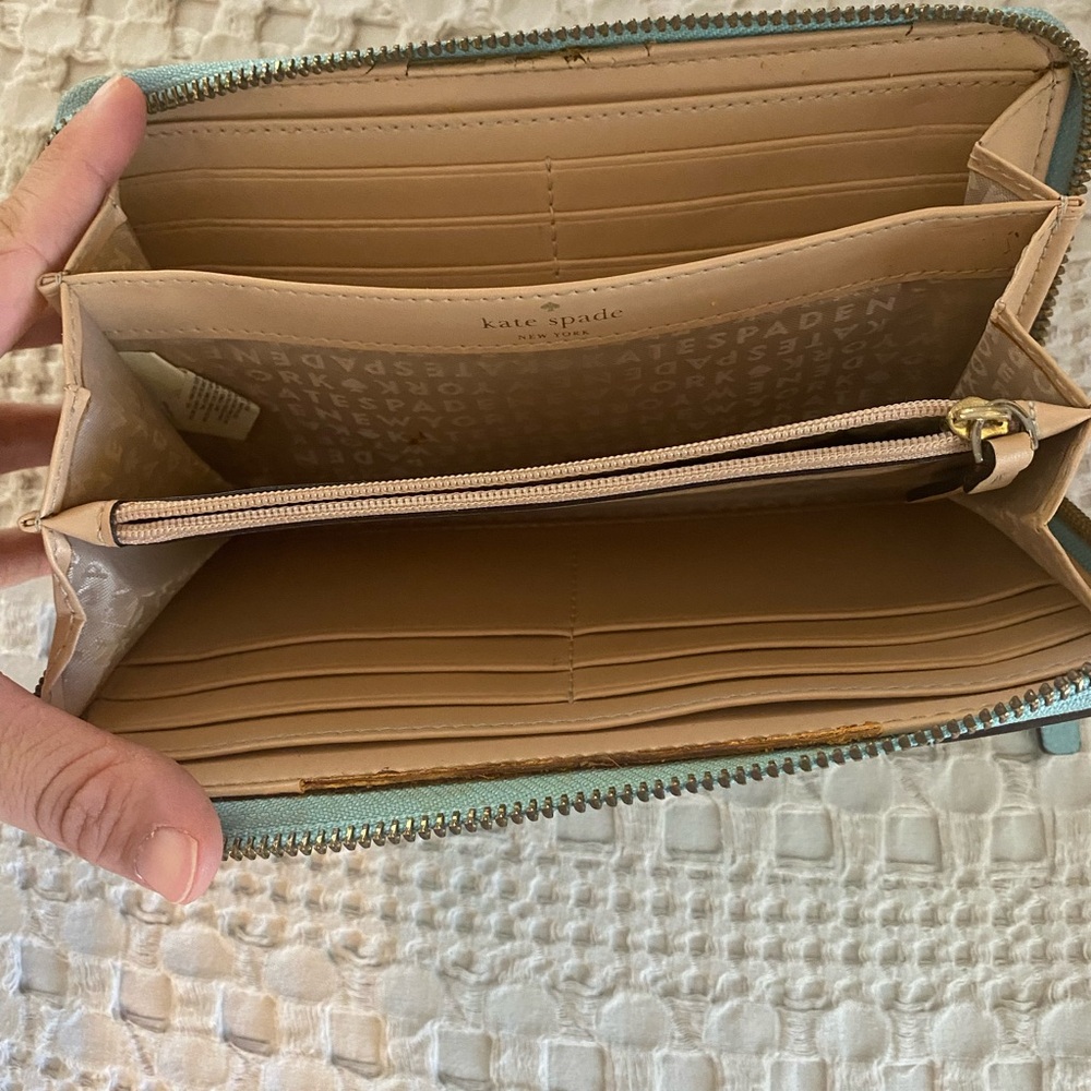 Kate Spade Wallet - Picture 7 of 7